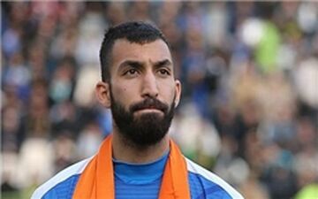  هافبک استقلال در تمرین صبا شرکت کرد