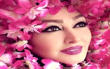  تیپ شاد الهام حمیدی در خارج از کشور
