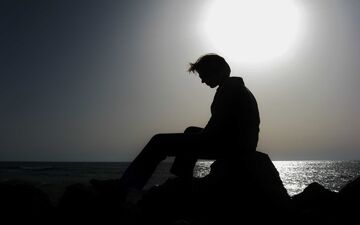  افزایش "خودکشی" نوجوانان در انگلیس/ سن خودکشی به ۱۶ ساله‌ها رسید
