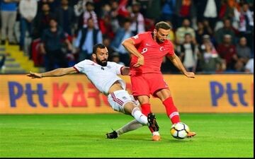تمجید AFC از تکل فوق‌ العاده چشمی مقابل السد 