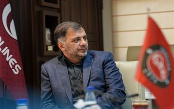 کریمی: تاجرنیا هر وقت بیکار می‌شود توئیت می‌زند