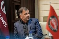 کریمی: تاجرنیا هر وقت بیکار می‌شود توئیت می‌زند