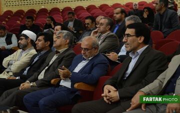 همایش علمی و آموزشی روز ملی سلامت با عنوان جمعیت و باروری دانشگاه علوم پزشکی کرمانشاه
