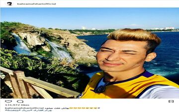 سلفی بهتاش در پشت صحنه سریال پایتخت + عکس