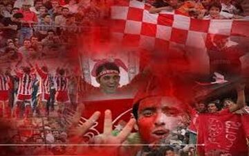 ماشین عجیب هوادار دو آتیشه پرسپولیسی