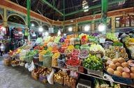 بازار کرمانشاه در آستانه ماه رمضان و عید نوروز زیر ذره‌بین نظارتی تعزیرات/ شهروندان تخلفات را اعلام کنند