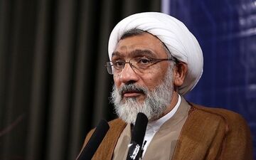 نگاه مصطفی پورمحمدی به حضور زنان در عرصه‌های مدیریتی چیست؟ + ویدئو