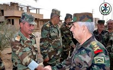 بازدید وزیر دفاع سوریه از مناطق جنوبی به دستور بشار اسد
