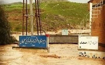  استقبال بطحایی از تصمیم دانشجومعلمان در مورد سیل