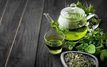 درمان آفتاب سوختگی با چای سبز