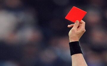  محرومیت 4 بازیکن و مربی پرسپولیس و فولاد در هفته هفدهم لیگ برتر 