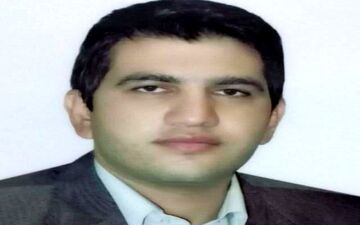 فردوسی پاسدار زبان پارسی
