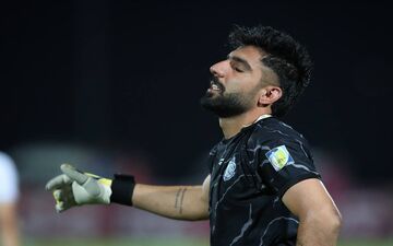 توافق نهایی سنگربان جوان با استقلال/ فرعباسی رقیب سید حسین برای قرار گرفتن در قفس توری آبی پوشان