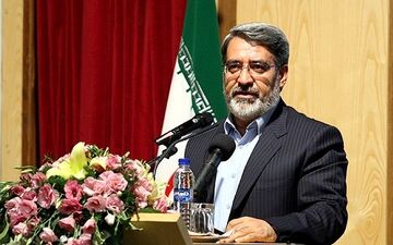 وزیر کشور:استفاده از ظرفیت ها هدف تغییر استانداران است