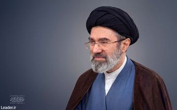 آیت‌الله مجتبی خامنه‌ای: شاهنامه ملت ایران را در برابر متجاوزان همدل می‌کند