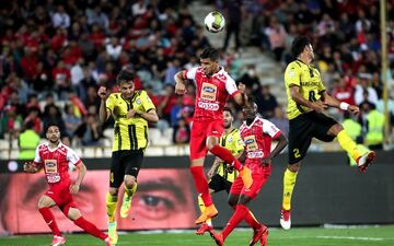 برد یک نیمه‌ای پرسپولیس مقابل پارس جنوبی