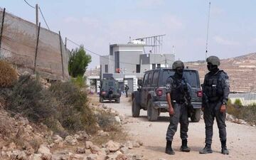 ادامه حملات اشغالگران به مناطق کرانه باختری و قدس