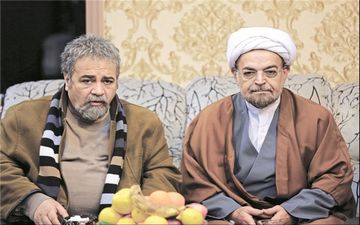 آیا شباهت حمید لولایی به رئیس‌جمهور دلیل حدف برخی صحنه های «سه بیگانه» بوده است؟
