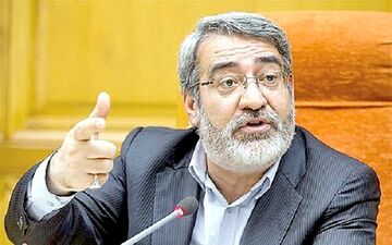رحمانی فضلی:
۵۰ درصد نیاز کاغذ کشور را می‌توان در داخل تولید کرد