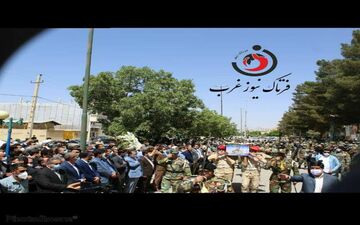پیکر مطهر شهید سرهنگ خلبان «کیانوش بساطی» در اسلام آباد غرب تشییع شد