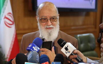مرخصی مجدد زاکانی برای حضور در سفرهای استانی

