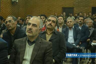 تصاویر خاص و دیدنی از مراسم تودیع و معارفه شهردار کرمانشاه (2)
