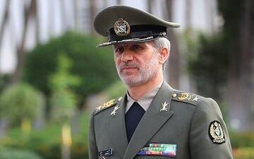فرمانده کل ارتش در سلامت است