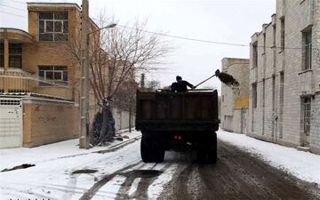 آماده باش ۵۰۰ نیروی خدمات شهری شهرداری کرمانشاه 	 



 