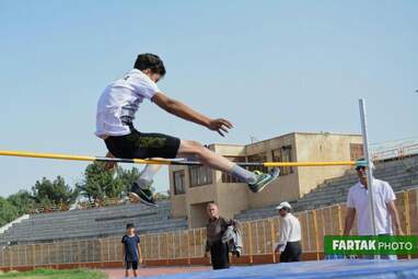 مسابقات دو و میدانی و پرش از مانع انتخابی المپیاد استعدادیابی نونهالان و نوجوان 