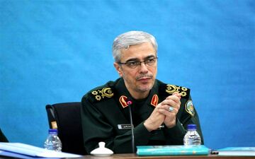 پیام سرلشکر باقری به مناسبت به سالروز نیروی هوایی ارتش
