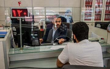 مردم برای انجام امور بانکی،بیشتر از موبایل بانک یا ای.تی.ام استفاده کنند