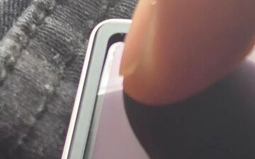 دلیل خم‌شدن نمایشگر گلکسی زد فولد ۸ از زبان سامسونگ