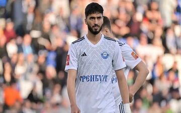 لژیونر معروف در لیست پرسپولیس؛ خرید جدید سرخ‌ها از امارات می‌آید!