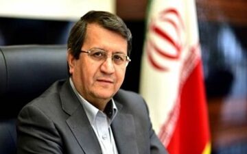 همتی: حدود ۱۵ میلیارد دلار برای واردات تامین ارز شده است
