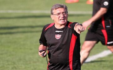 پاسخ‌ برانکو به‌ تمدید با پرسپولیس‌ یا جانشینی‌ کی‌روش