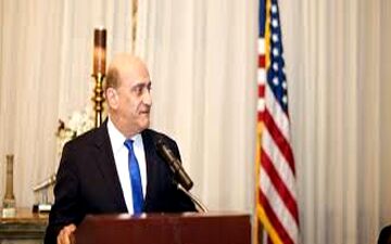 تهدید ایران توسط مشاور ترامپ درباره پذیرفتن اصلاحات در برجام