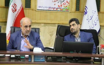 
تشکل های مردم نهاد ظرفیت خوبی برای  رسیدگی به سالمندان است