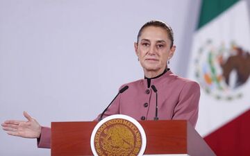 آیا حکم بازداشت رائول کاسترو یک مانور انتخاباتی است؟