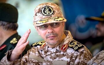 سرلشکر باقری: با قاطعیت مهیای برچیدن بساط هر متجاوز و طمع کاری هستیم