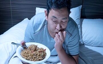 این خوراکی‌ها را شب‌ها نباید خورد
