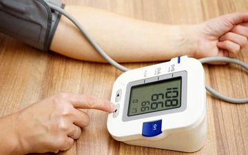 
چگونه فشار خون را به درستی کنترل کنیم؟