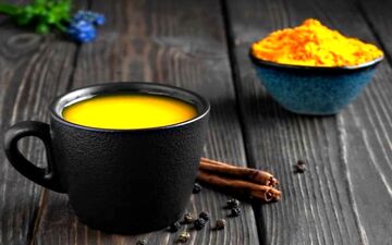 چند دمنوش مفید برای رفع نفخ شکم