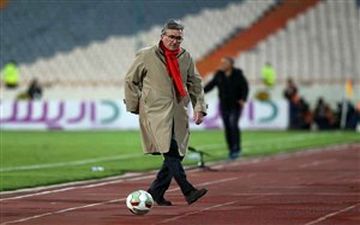  برانکو - افشین؛ جنگ پروفسور برای عنوان امپراطور 