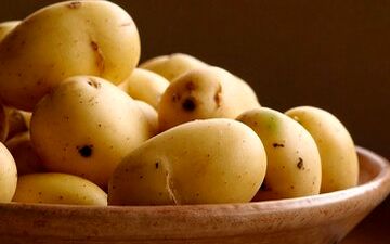 از سیاه‌شدن سیب‌زمینی چطور جلوگیری کنیم؟

