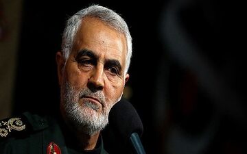 
بیانیه هنرمندان و اصحاب هنر و رسانه در پی شهادت سردار سلیمانی
