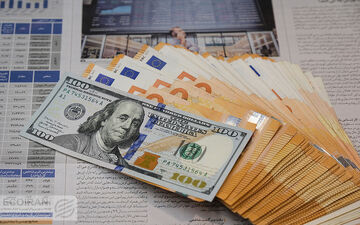 قیمت دلار در بازار آزاد امروز پنجشنبه ۲۳ بهمن ۱۴۰۴