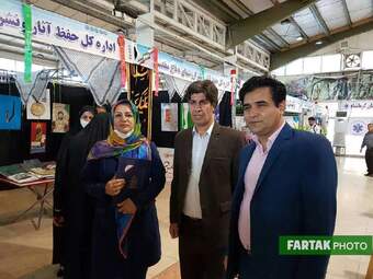 رو نمایی از نمایش‌‌نامه ساعت به وقت کرونا و کتاب گذرگاه