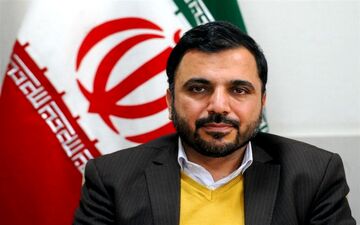 کنایه عجیب مجری شبکه پنج به وزیر ارتباطات + فیلم