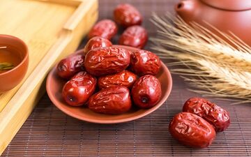 میوه ای که سرماخوردگی، آنفولانزا، گلودرد، کبدچرب را درمان و گرفتگی صدا، چین و چروک صورت را رفع می کند