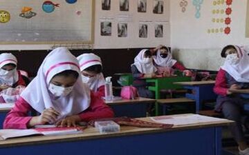 بستری شدن 14 دانش‌آموز مسموم در بجنورد